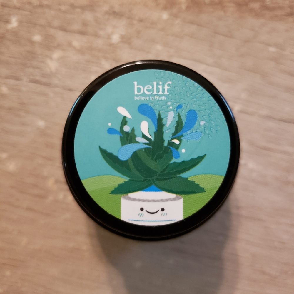 Face moisturizer